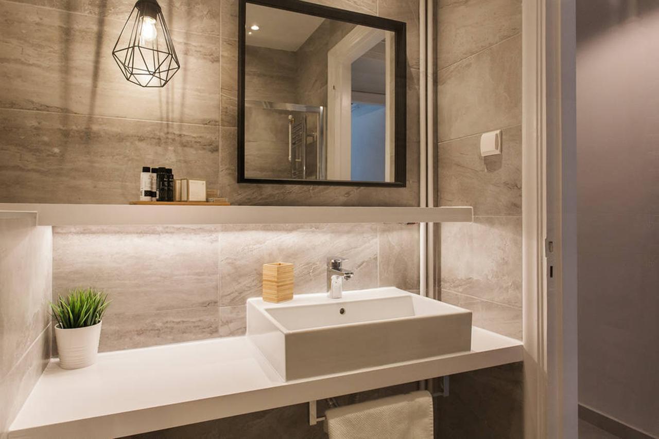 شقة Chic And Cosy Flat In Plaka By Upstreet أثينا المظهر الخارجي الصورة
